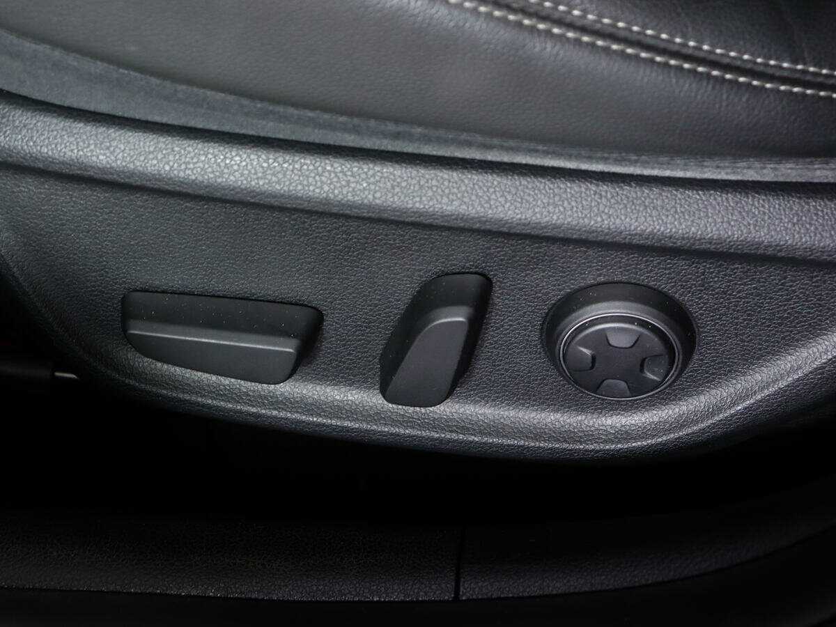 Купить Genesis G70, 2019, 93 607 км, фото №17