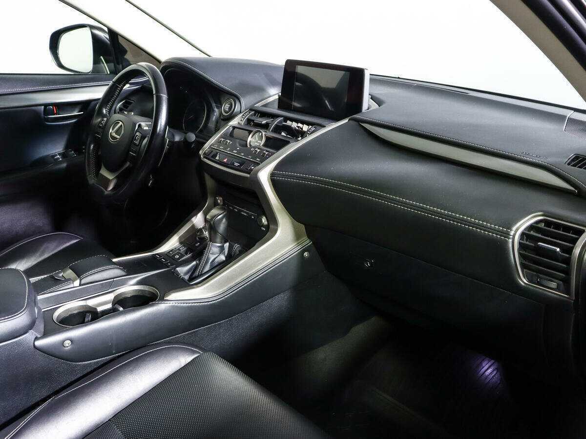 Купить Lexus NX 300, 2018, 105 178 км, фото №7