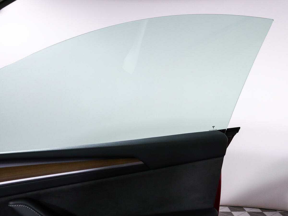 Купить Tesla Model Y Long Range Dual Motor, 2023, 3 423 км, фото №19