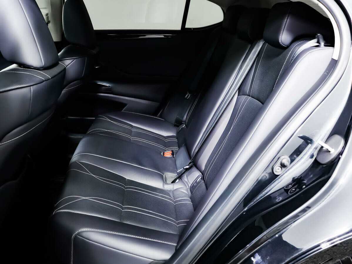 Купить Lexus ES 250, 2020, 130 224 км, фото №12