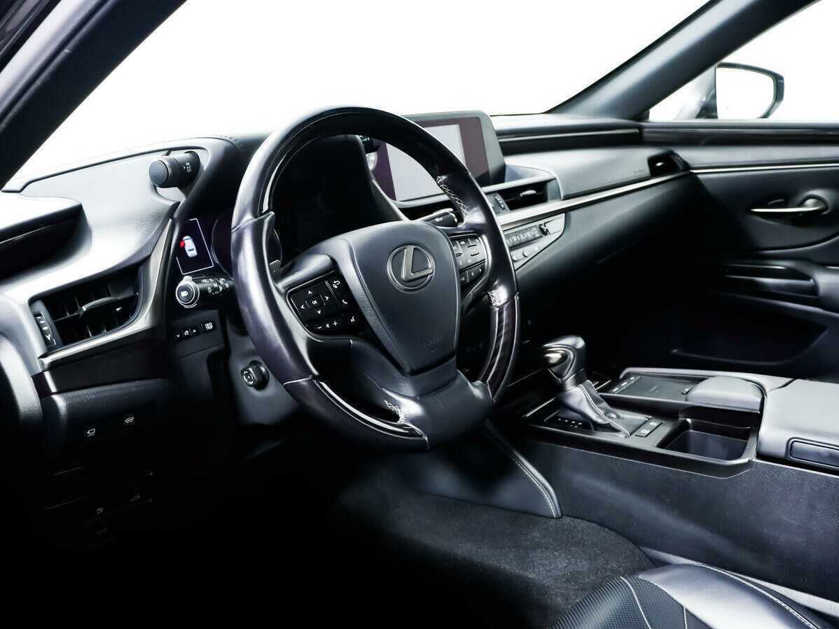 Купить Lexus ES 250, 2020, 130 224 км, фото №13