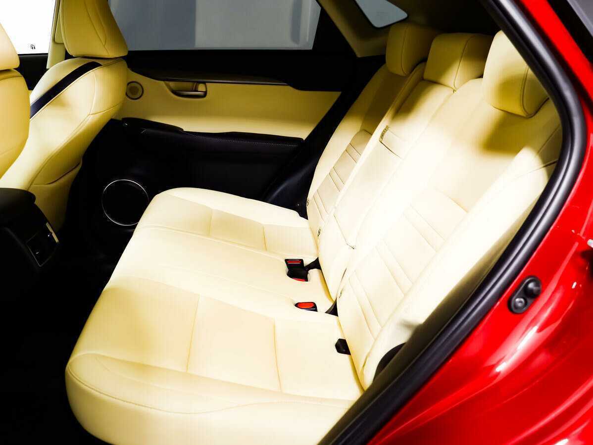 Купить Lexus NX 200, 2016, 69 314 км, фото №12