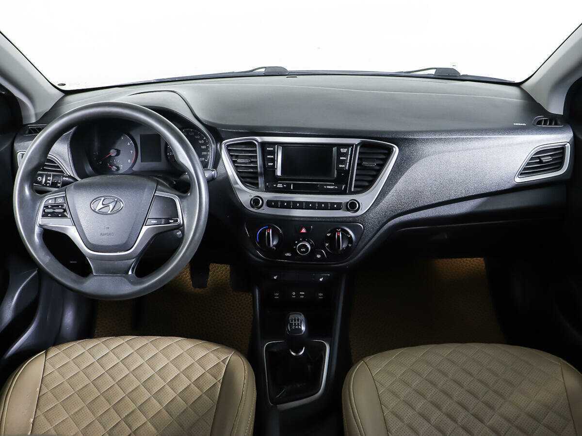 Купить Hyundai Solaris, 2018, 142 013 км, фото №11