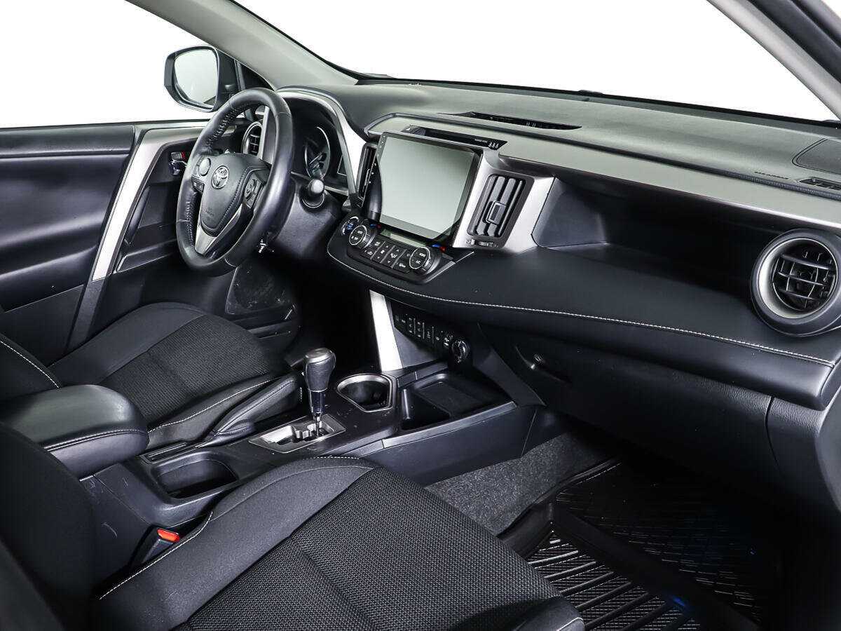 Купить Toyota RAV4, 2017, 118 000 км, фото №9
