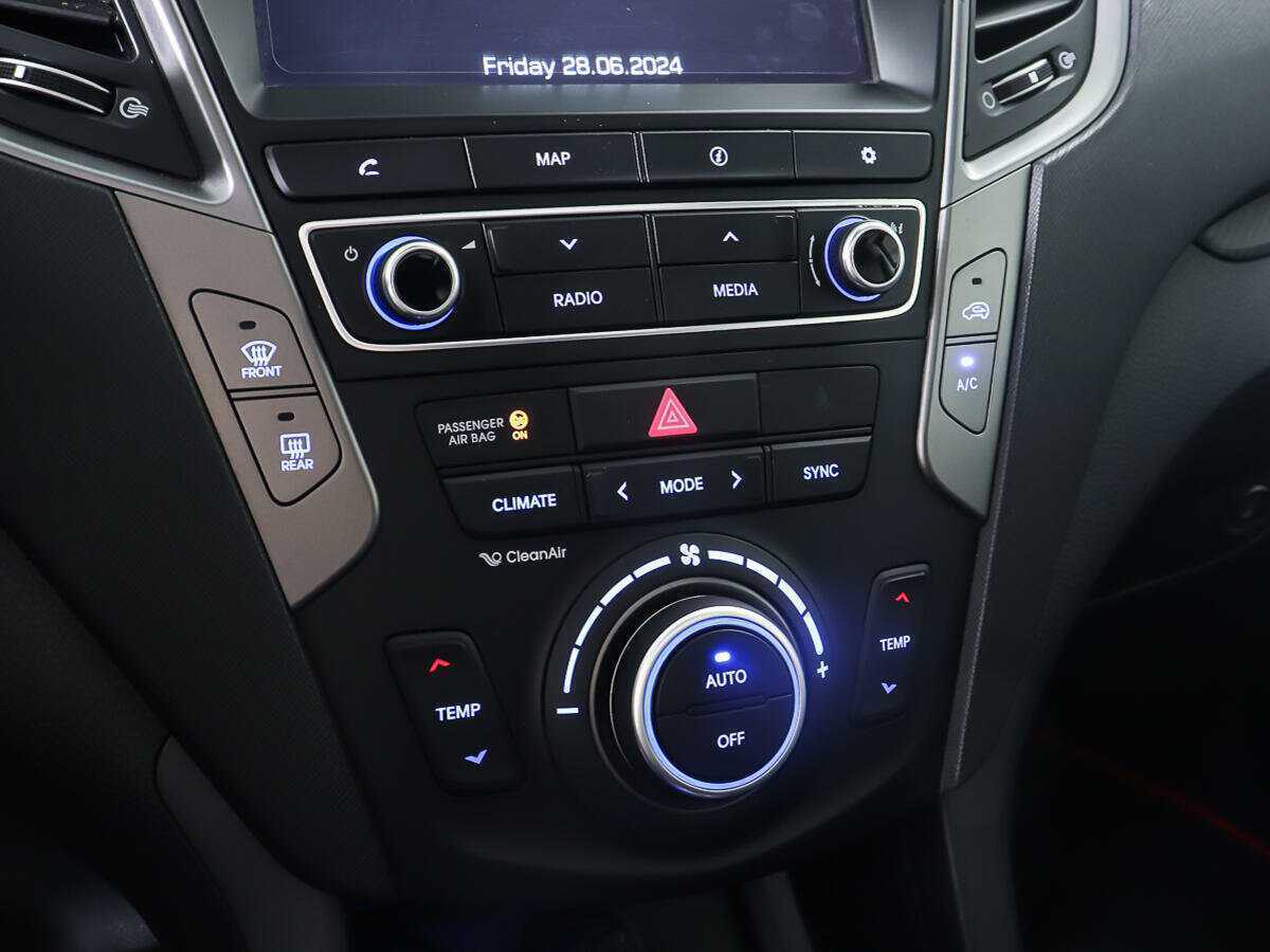 Купить Hyundai Santa Fe, 2015, 78 365 км, фото №19