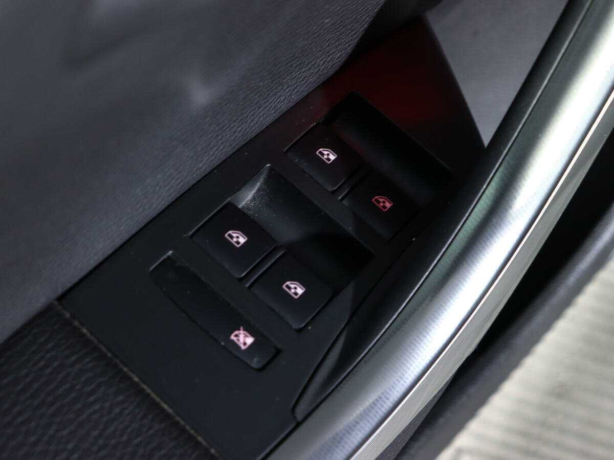 Купить Opel Astra, 2011, 104 600 км, фото №15