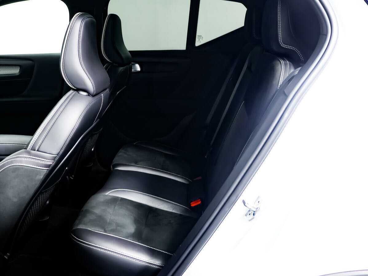 Купить Volvo XC40, 2020, 47 344 км, фото №11
