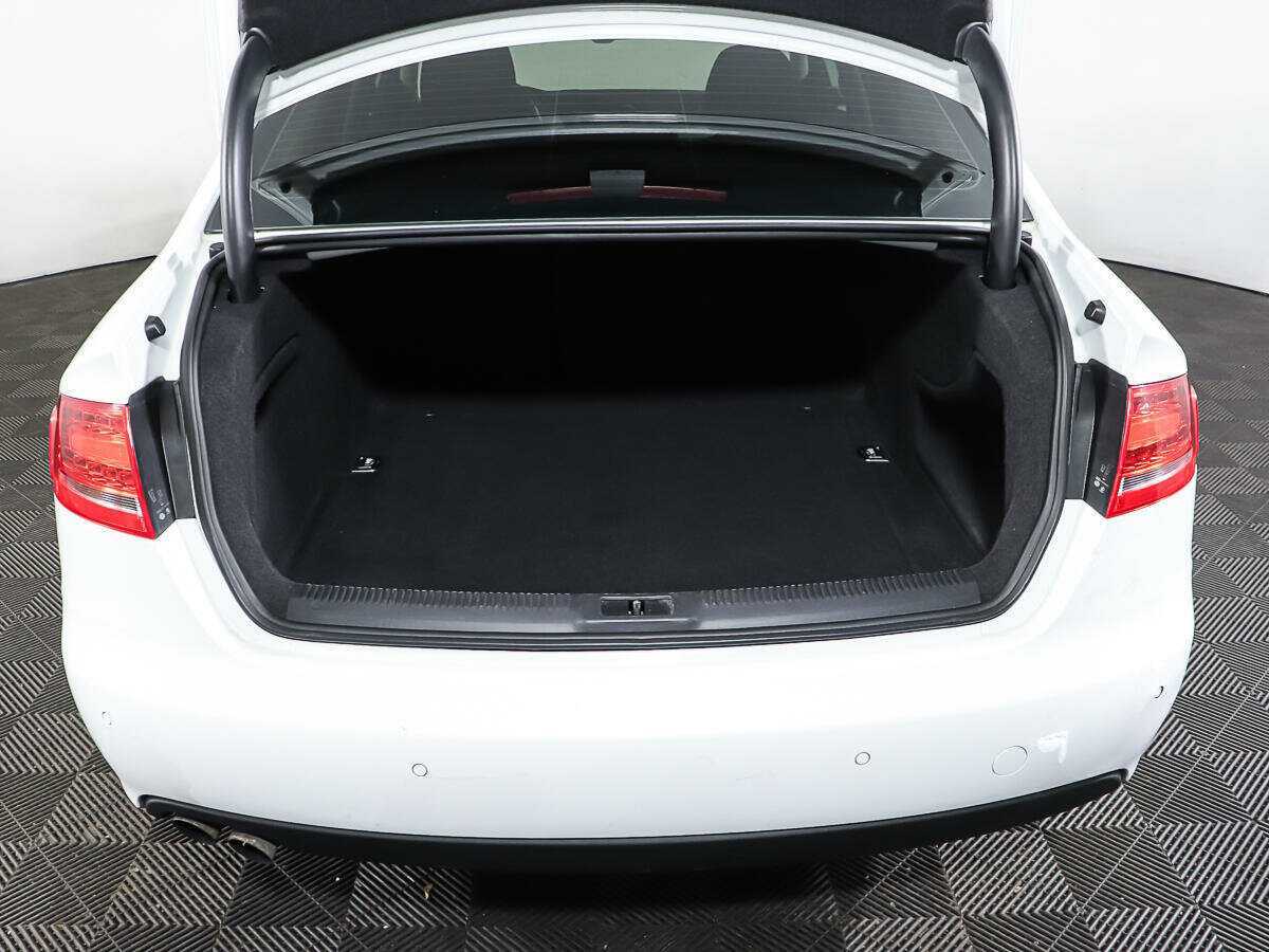 Купить Audi A4, 2011, 153 914 км, фото №9