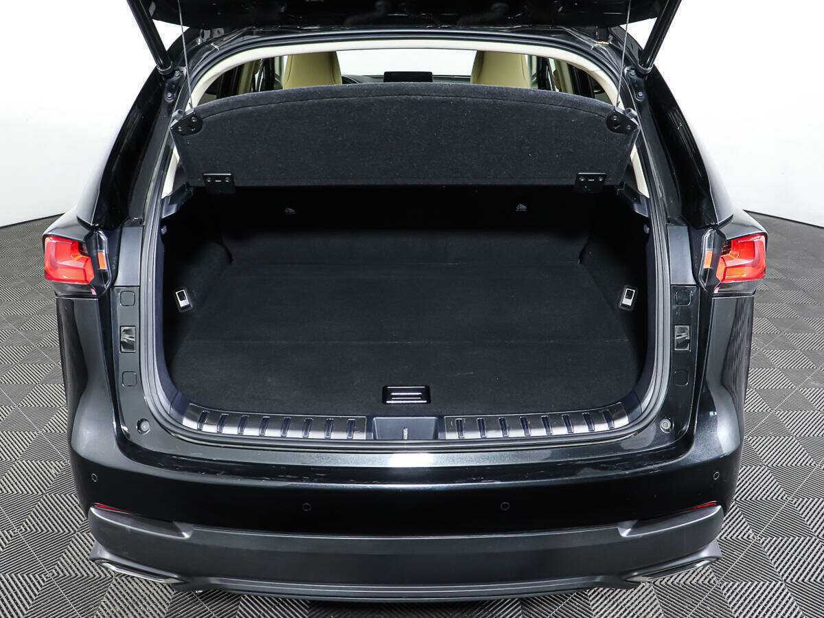 Купить Lexus NX 300, 2018, 83 000 км, фото №10