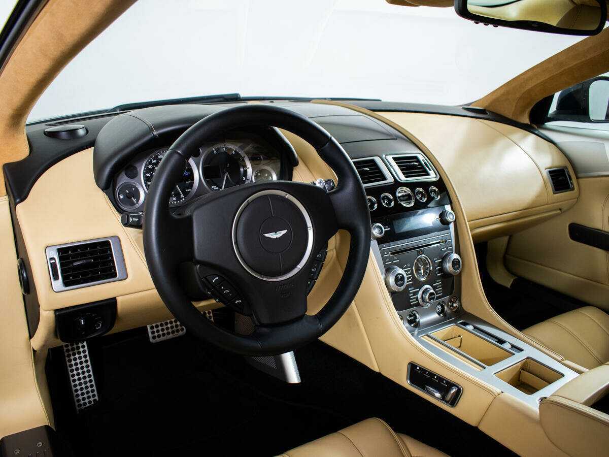Купить Aston Martin DB9, 2013, 49 192 км, фото №13
