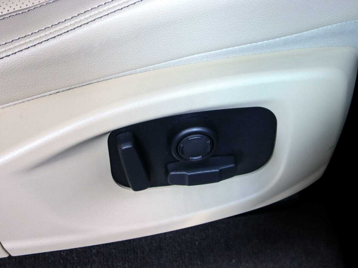 Купить Jaguar F-Pace, 2016, 107 506 км, фото №16