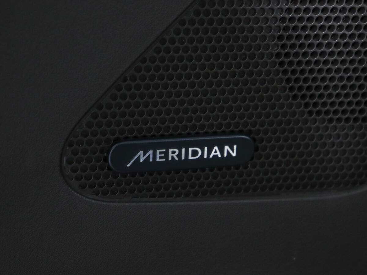 Купить Jaguar F-Pace, 2016, 107 506 км, фото №22