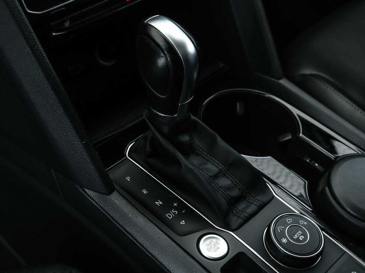 Купить Volkswagen Teramont, 2018, 154 479 км, фото №12