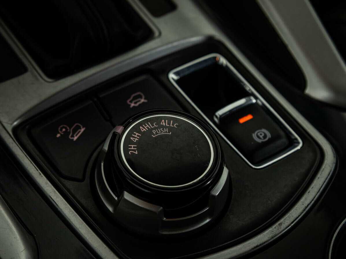 Купить Mitsubishi Pajero Sport, 2018, 162 000 км, фото №16