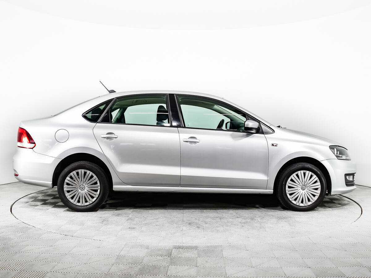 Купить Volkswagen Polo, 2017, 144 962 км, фото №4