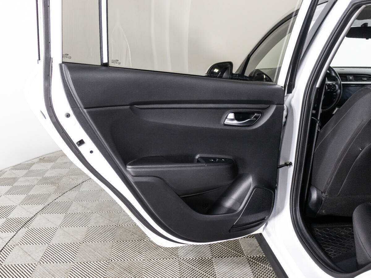 Купить Kia Rio X, 2021, 67 268 км, фото №24