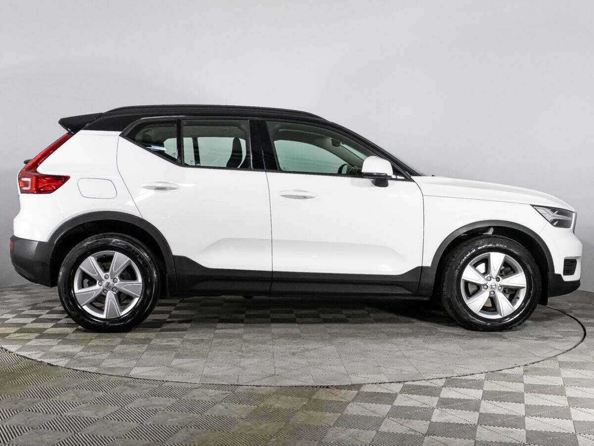 Купить Volvo XC40, 2018, 149 672 км, фото №4