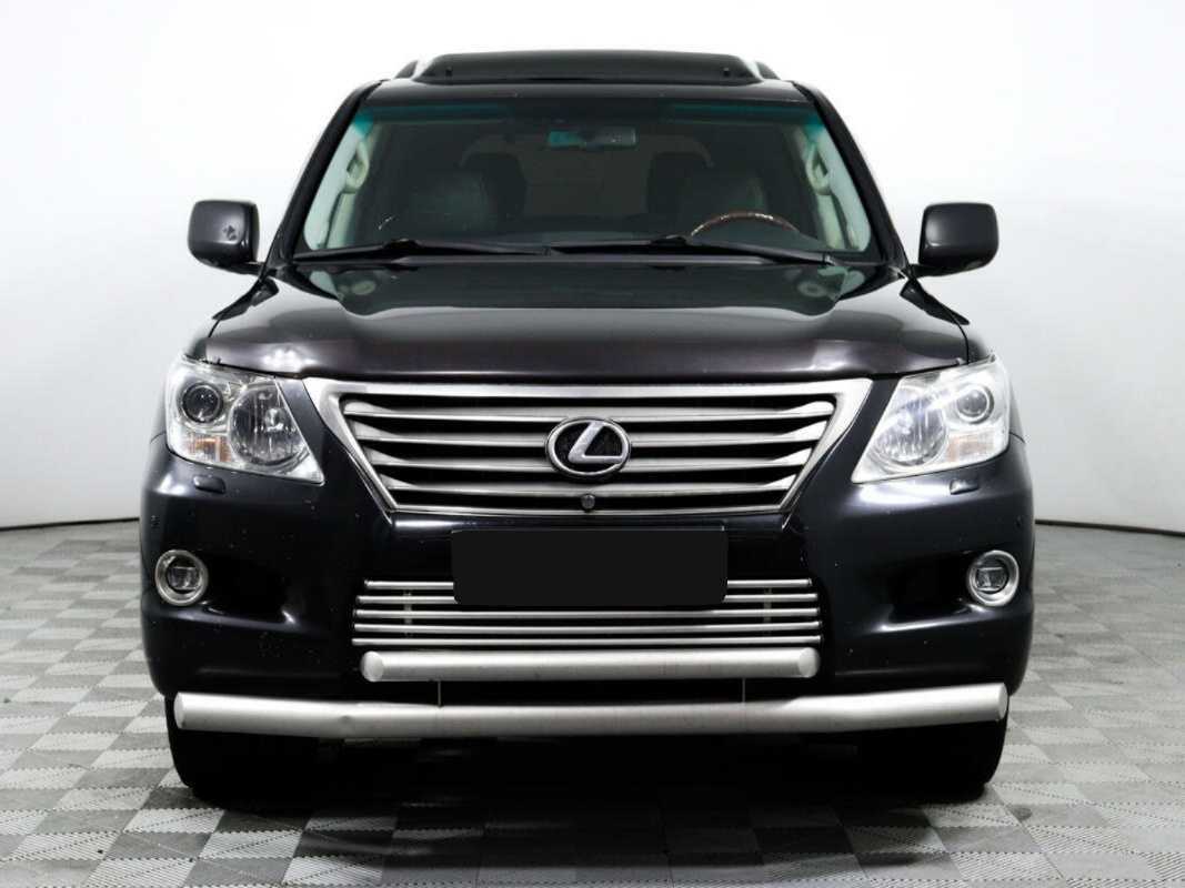 Lexus LX