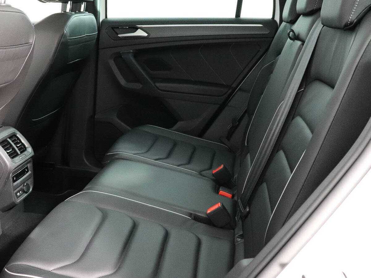 Купить Volkswagen Tiguan, 2021, 61 889 км, фото №13