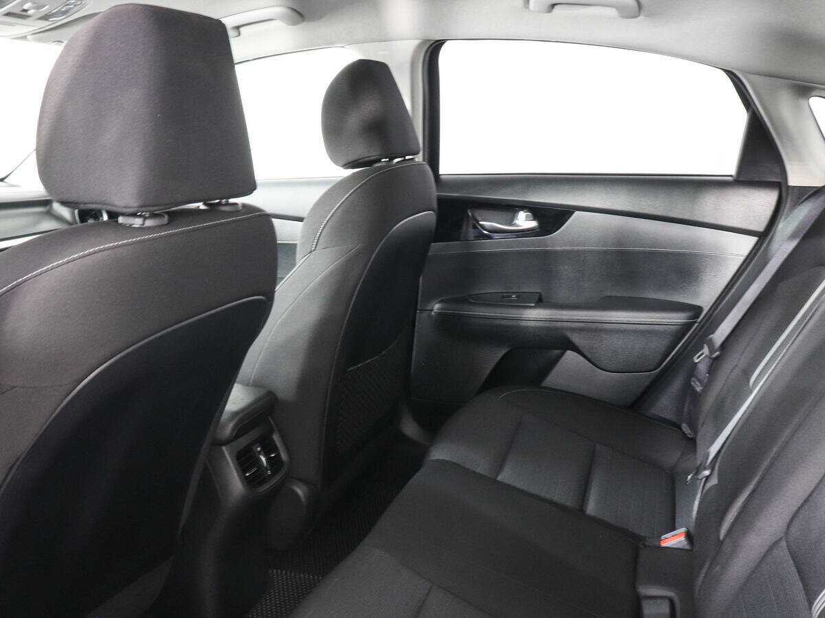 Купить Kia Cerato, 2018, 92 000 км, фото №12
