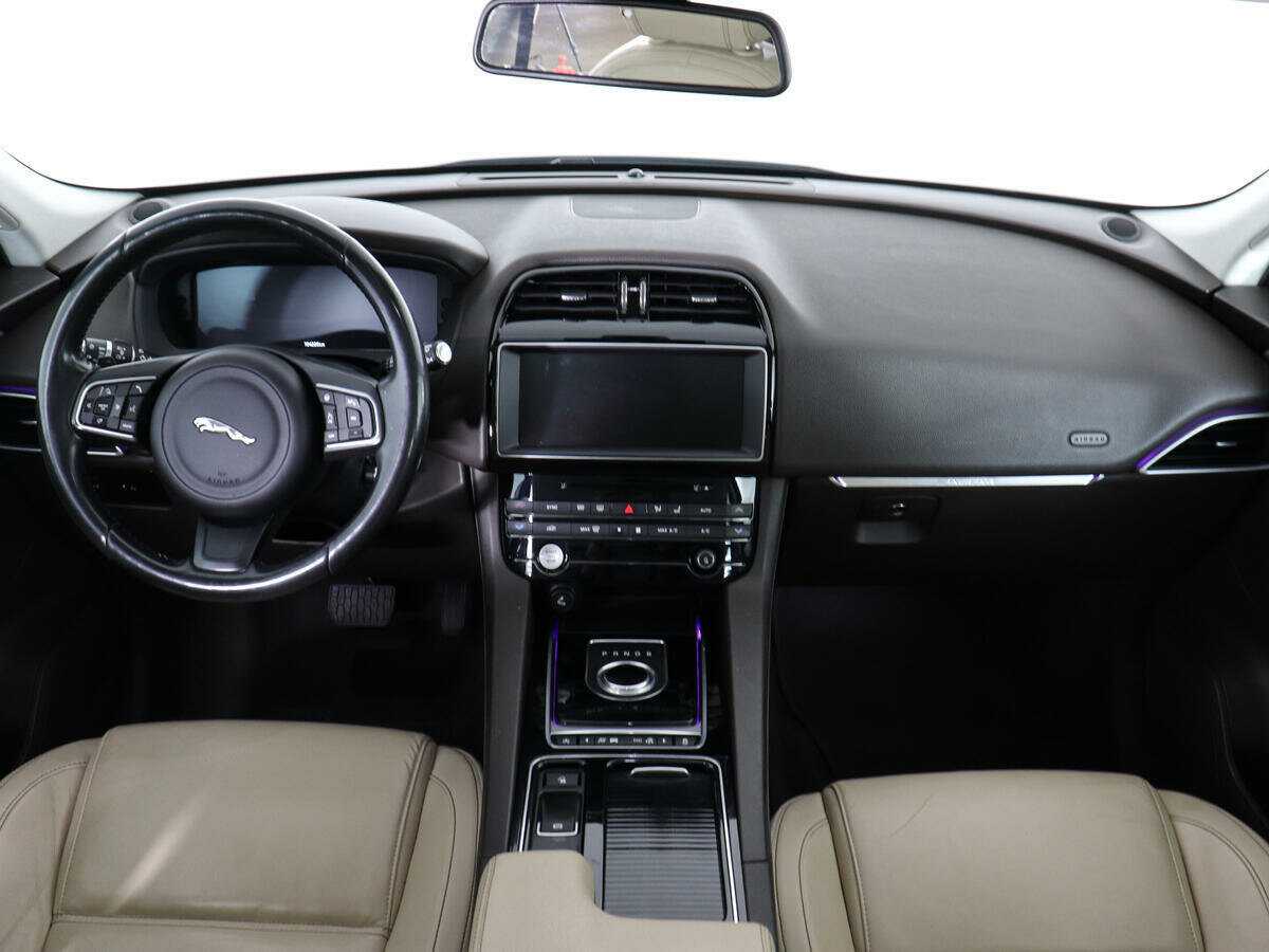 Купить Jaguar F-Pace, 2016, 117 358 км, фото №10