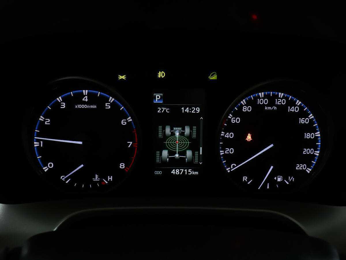 Купить Toyota RAV4, 2018, 48 714 км, фото №13