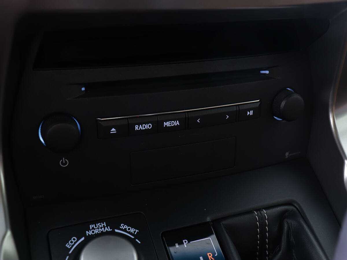 Купить Lexus NX 200t, 2016, 58 907 км, фото №17