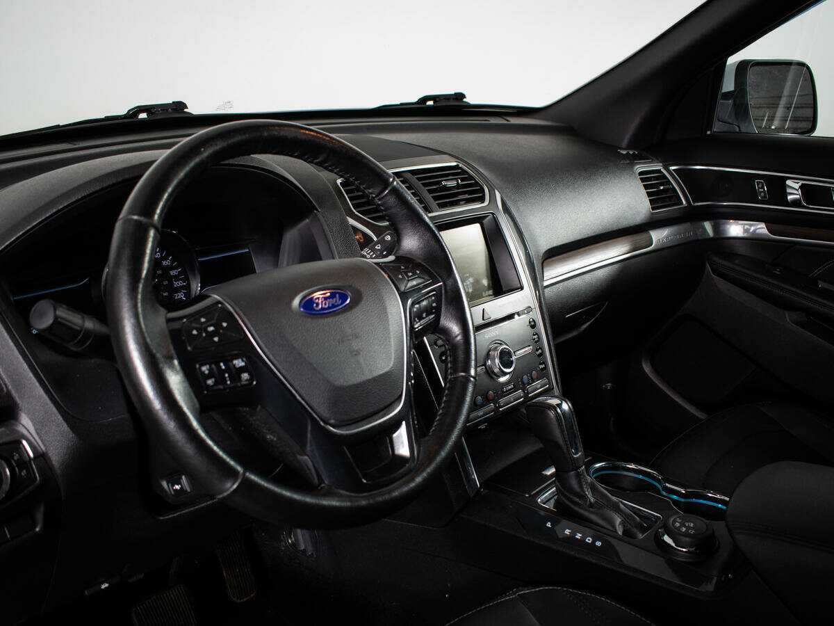 Купить Ford Explorer, 2016, 90 000 км, фото №12