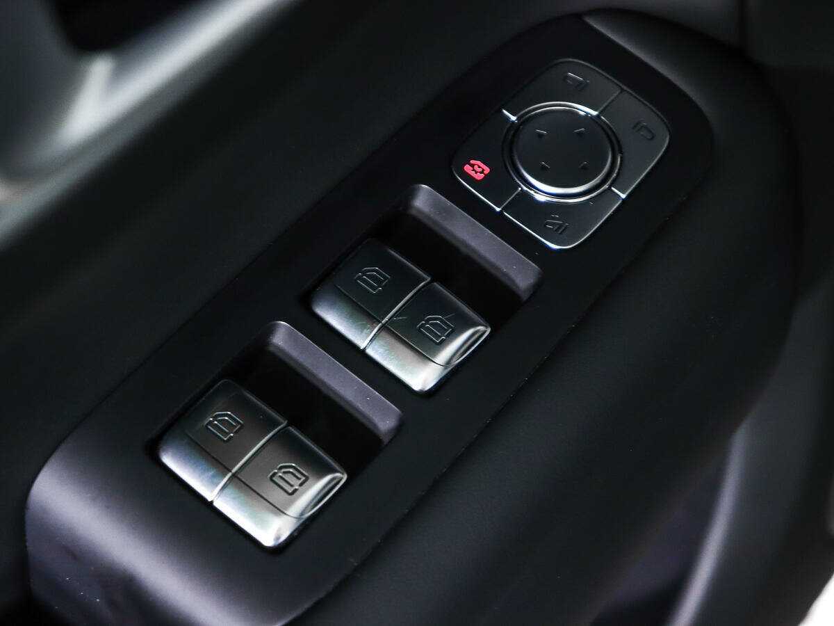 Купить LiXiang L9 44.5 kWh, 2023, 8 500 км, фото №19