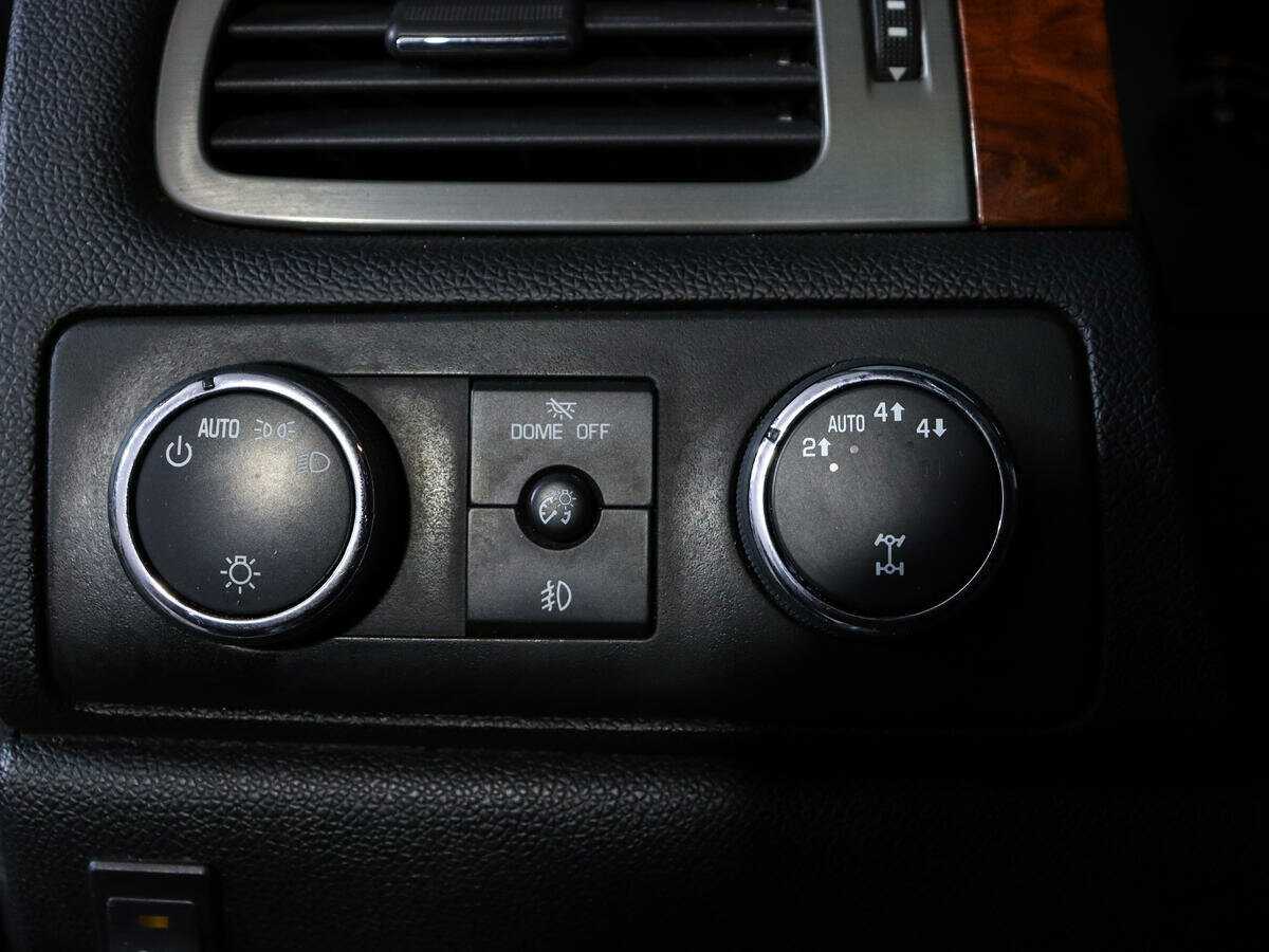 Купить Chevrolet Tahoe, 2008, 341 982 км, фото №20