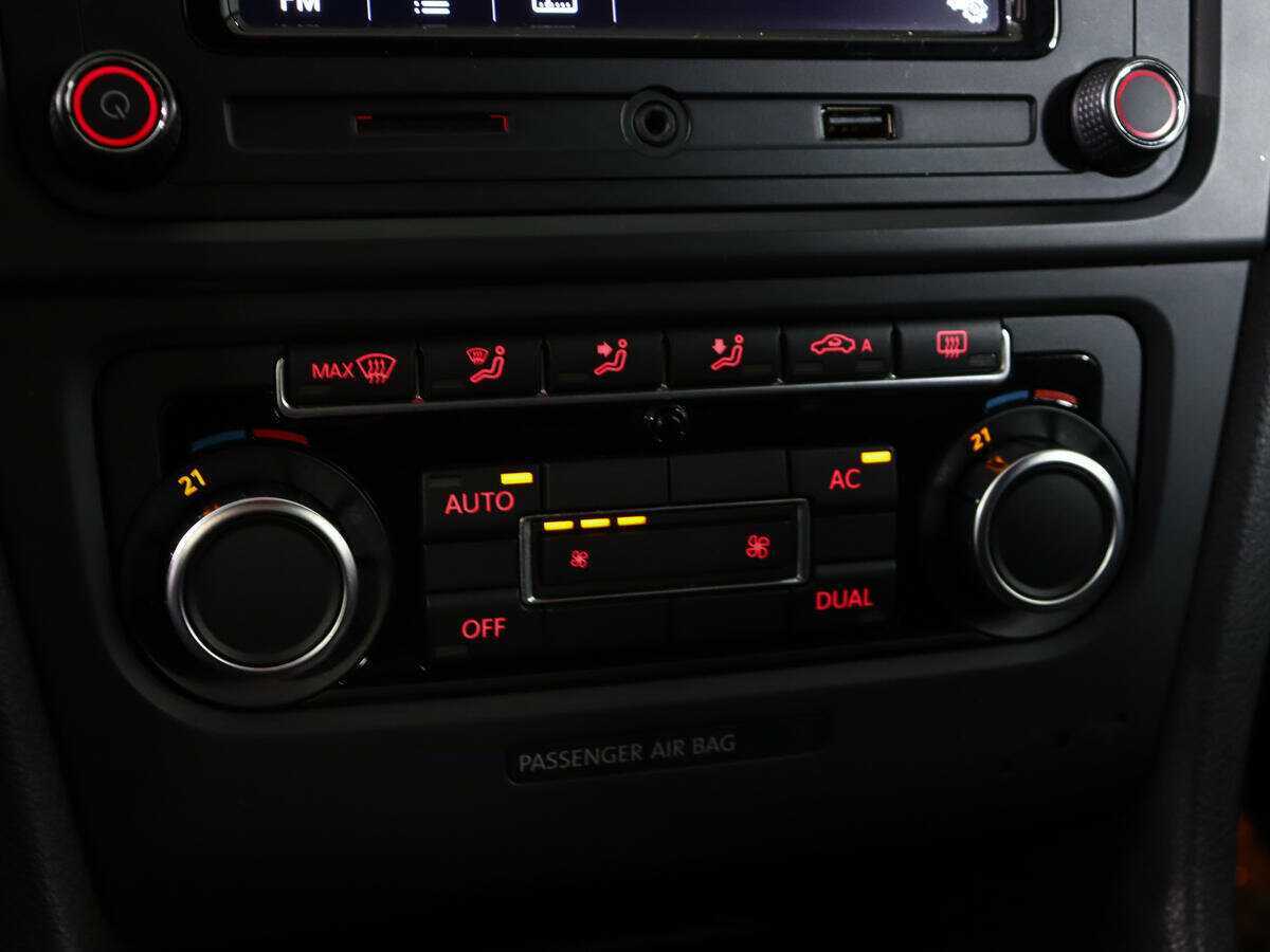 Купить Volkswagen Golf, 2009, 201 601 км, фото №20