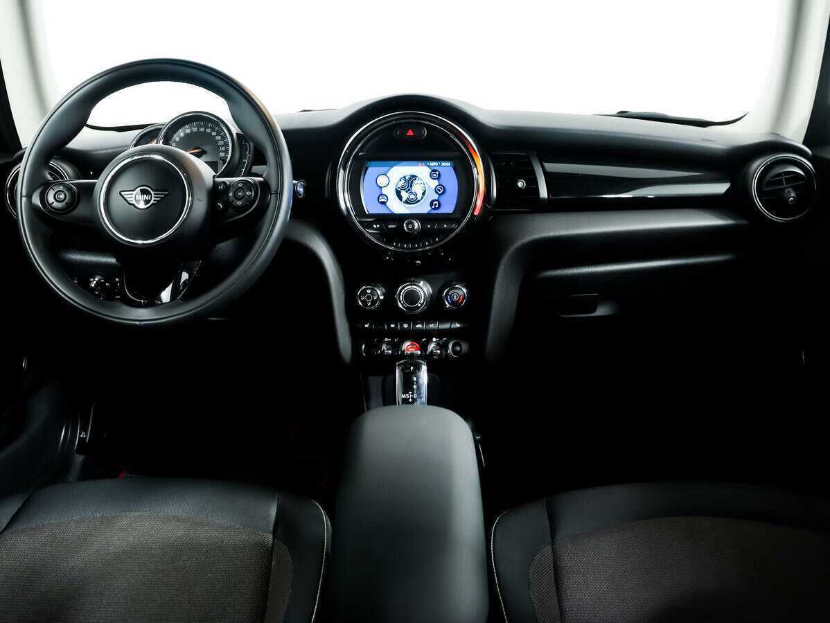Купить Mini Hatch Cooper, 2019, 19 016 км, фото №11