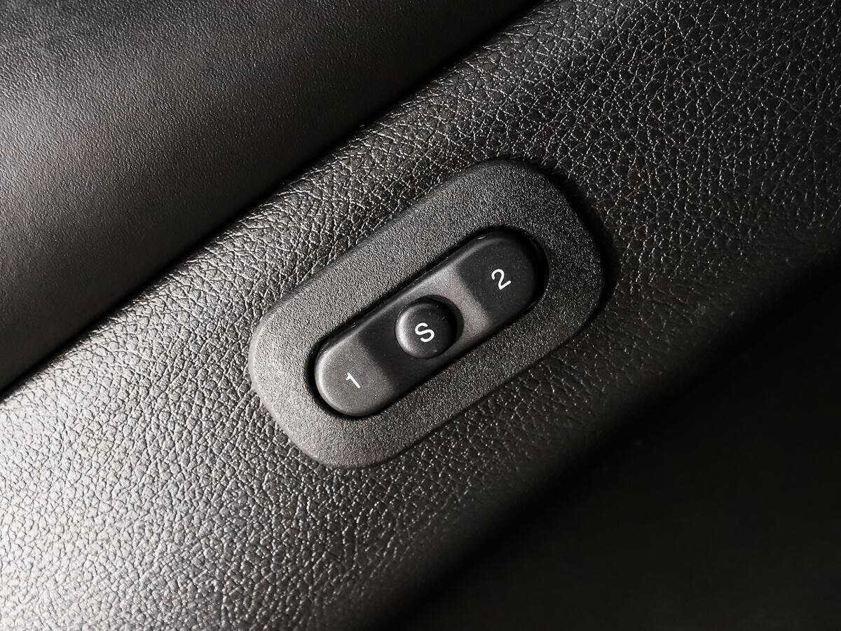 Купить Jeep Grand Cherokee, 2016, 109 574 км, фото №10