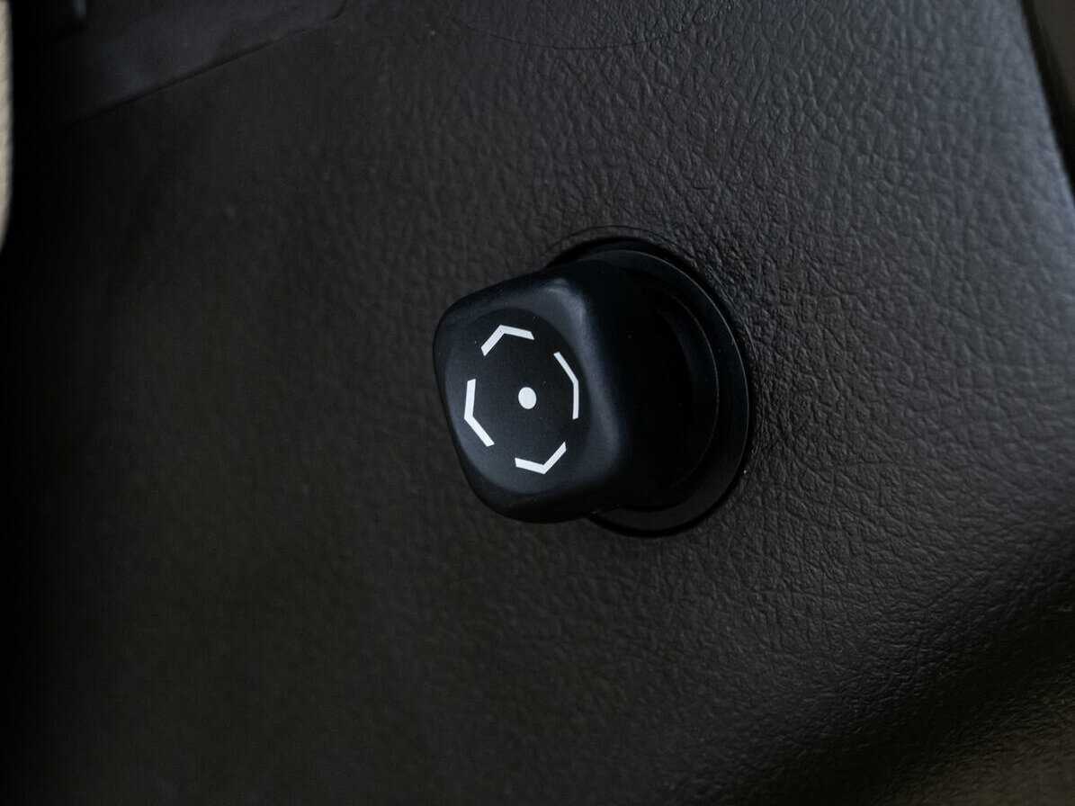 Купить Lexus LX 570, 2008, 173 277 км, фото №18