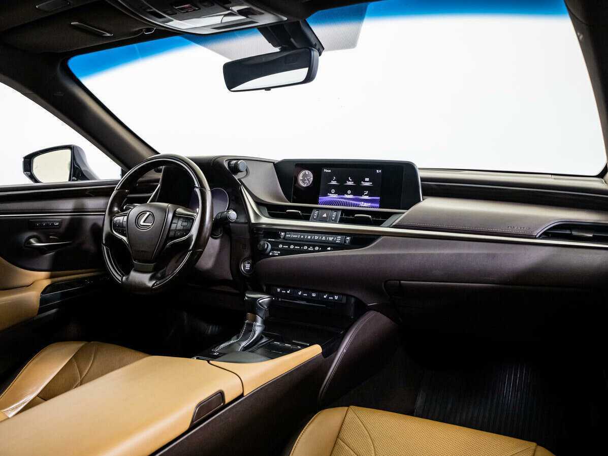 Купить Lexus ES 250, 2019, 77 931 км, фото №9