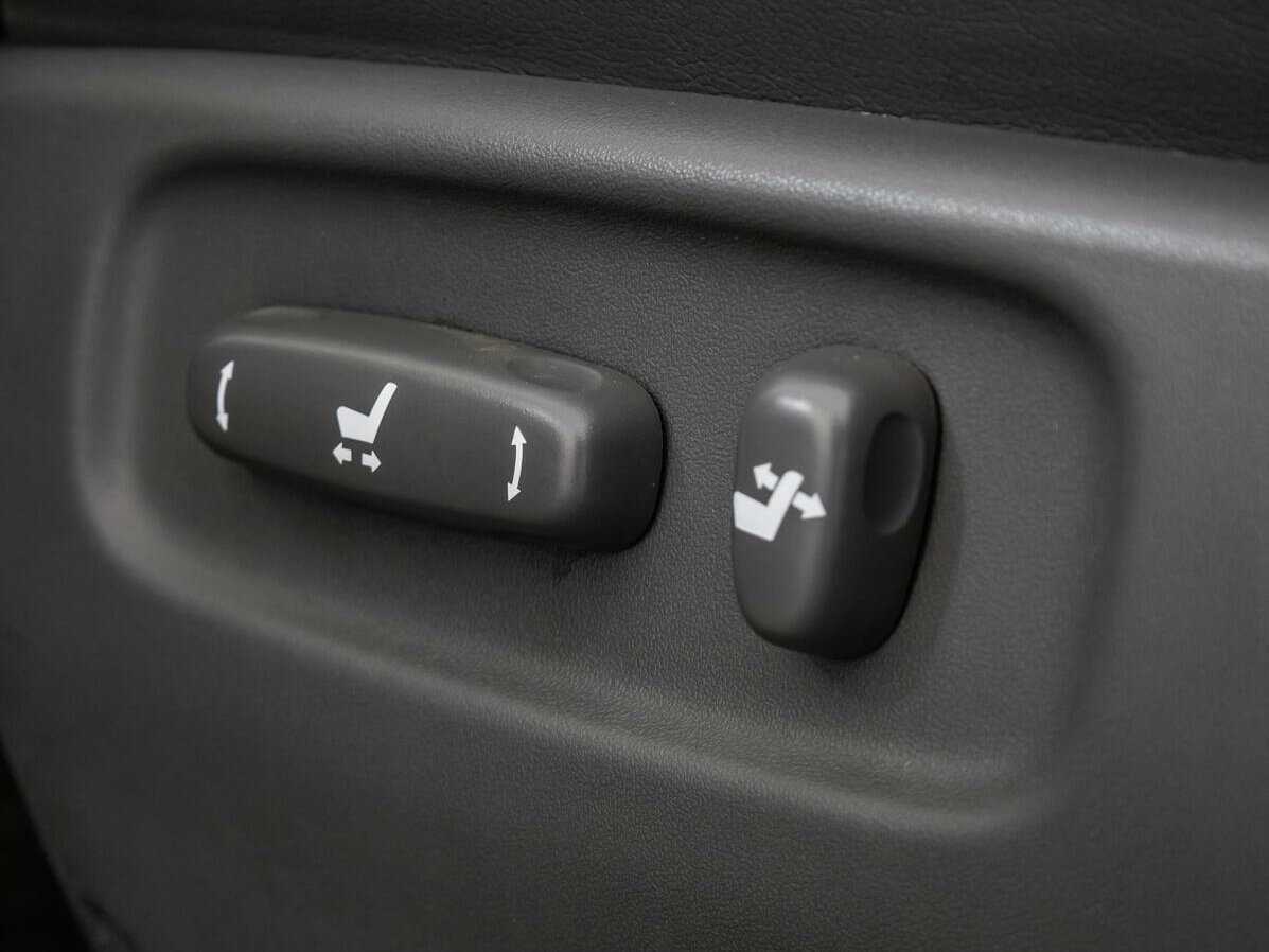 Купить Toyota Land Cruiser, 2008, 128 563 км, фото №18