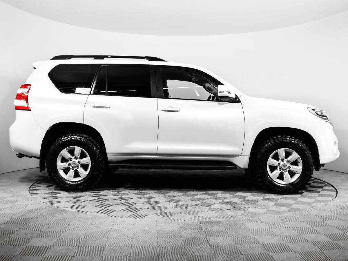 Купить Toyota Land Cruiser Prado, 2017, 147 257 км, фото №4