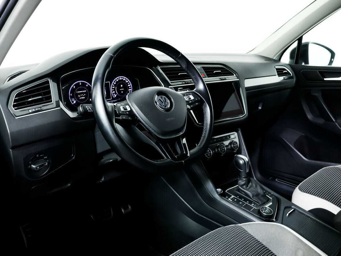 Купить Volkswagen Tiguan, 2019, 92 831 км, фото №13