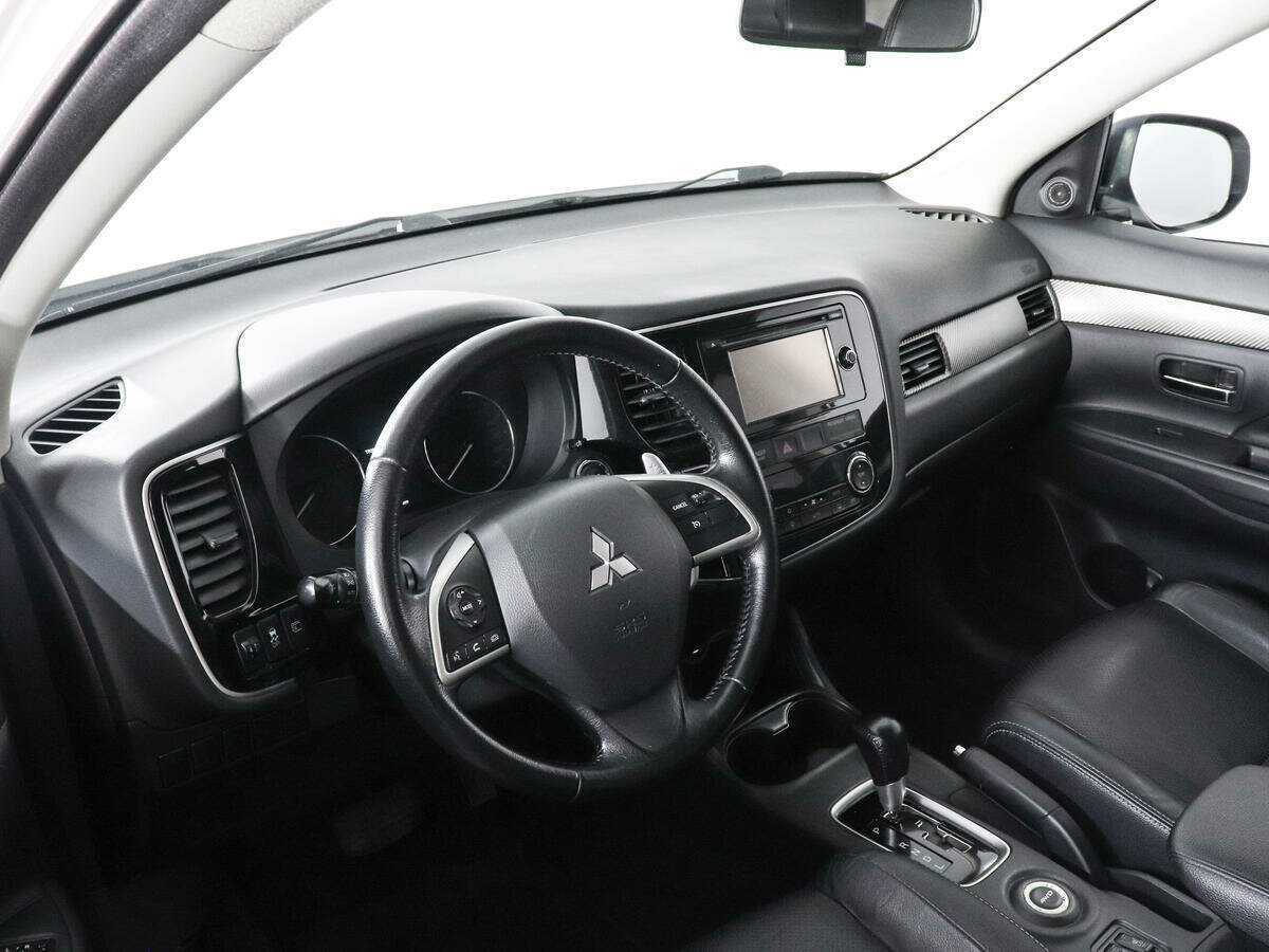 Купить Mitsubishi Outlander, 2013, 121 659 км, фото №9