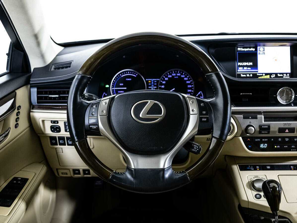 Купить Lexus ES 300h, 2014, 360 841 км, фото №10
