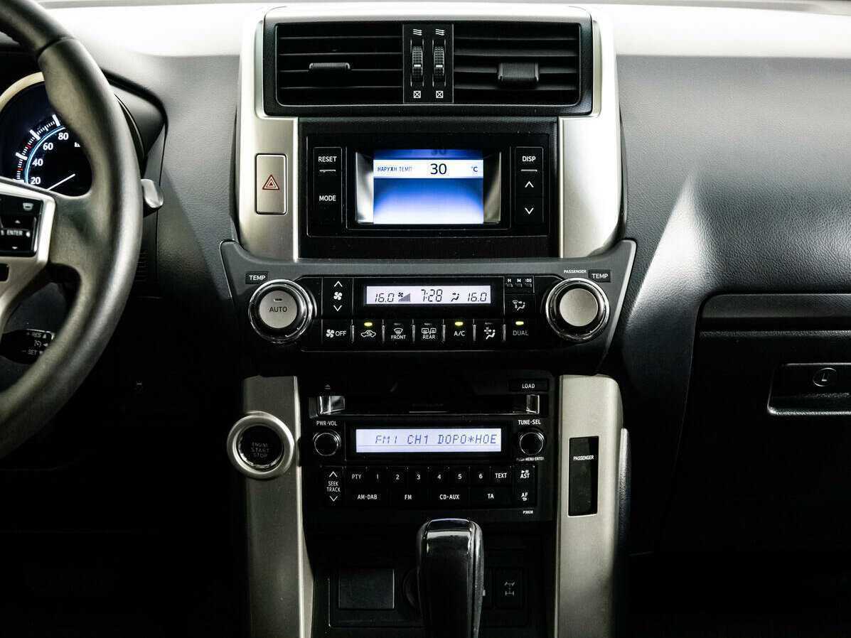 Купить Toyota Land Cruiser Prado, 2010, 262 250 км, фото №13