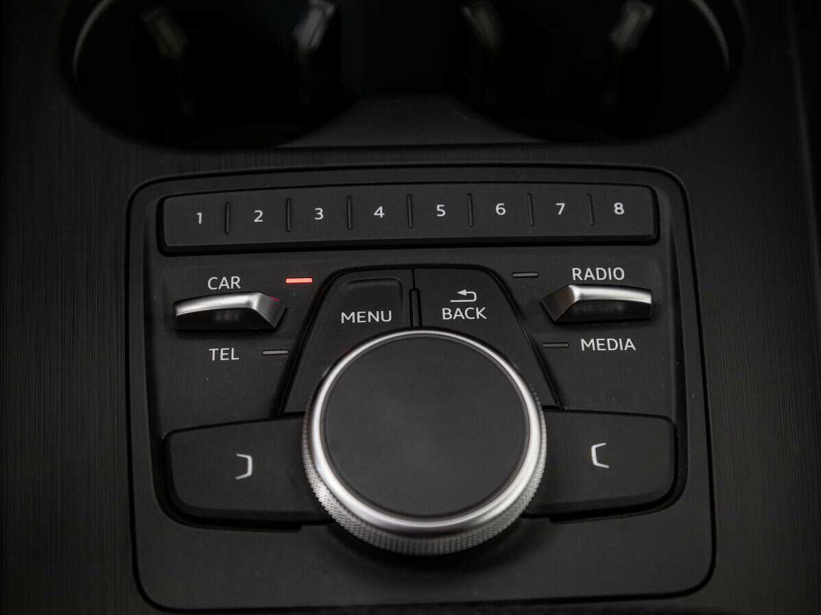 Купить Audi A4, 2019, 88 500 км, фото №15