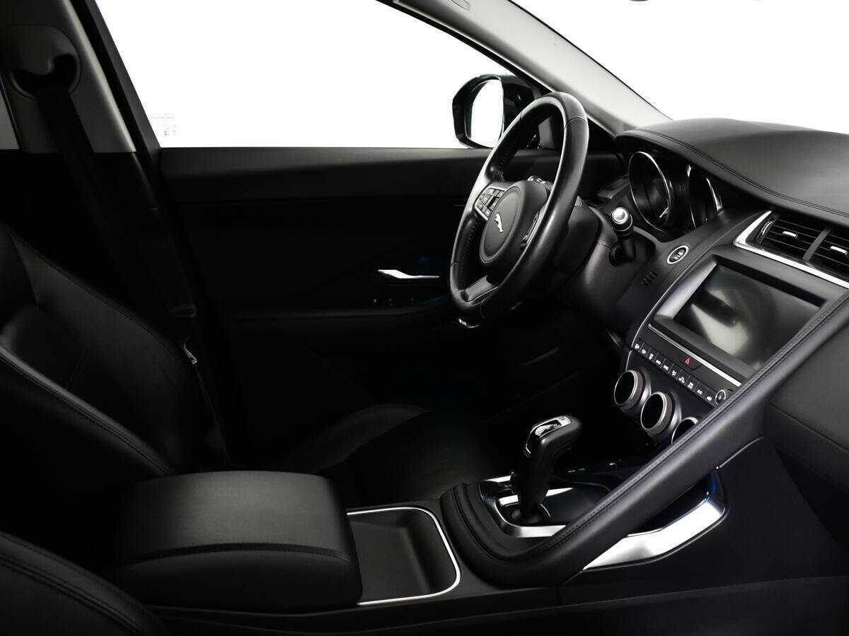 Купить Jaguar E-Pace, 2019, 59 071 км, фото №7
