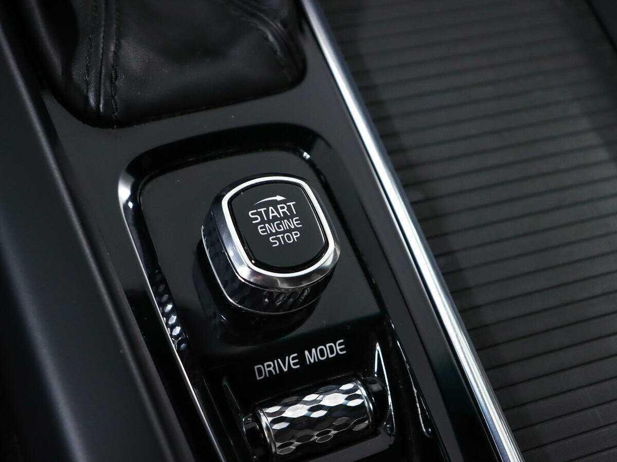 Купить Volvo XC60, 2020, 81 930 км, фото №18