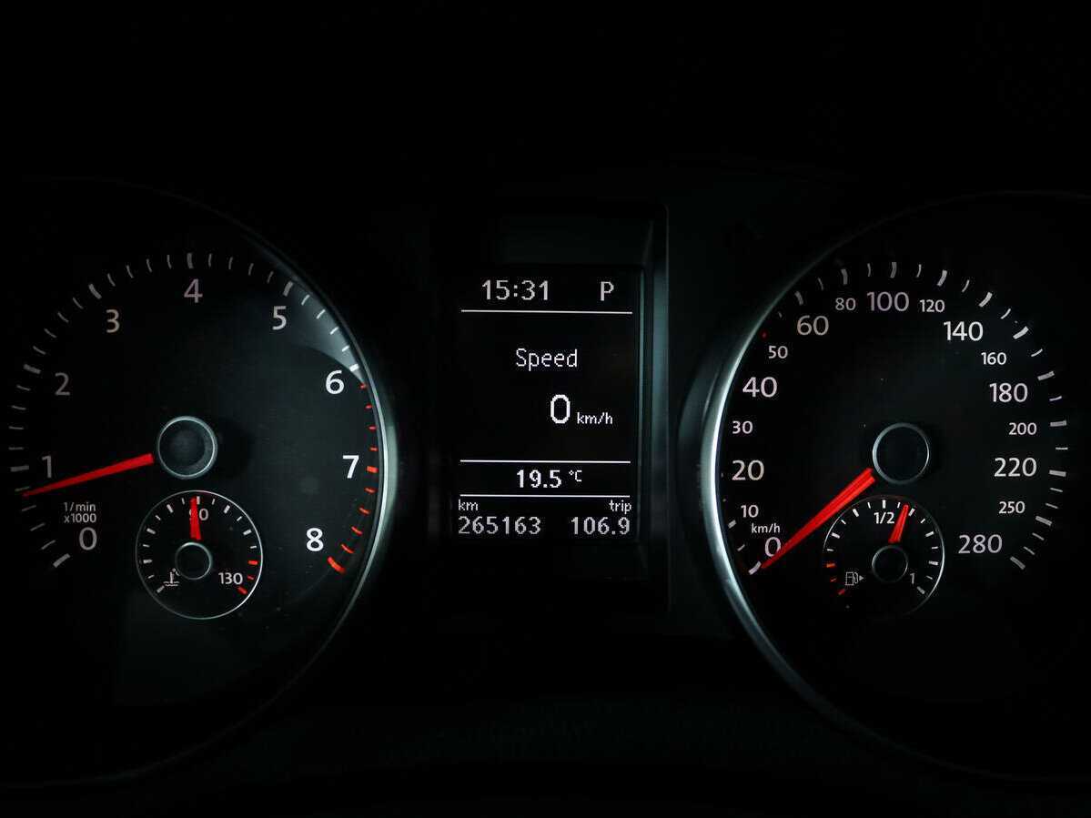 Купить Volkswagen Golf GTI, 2009, 265 161 км, фото №9