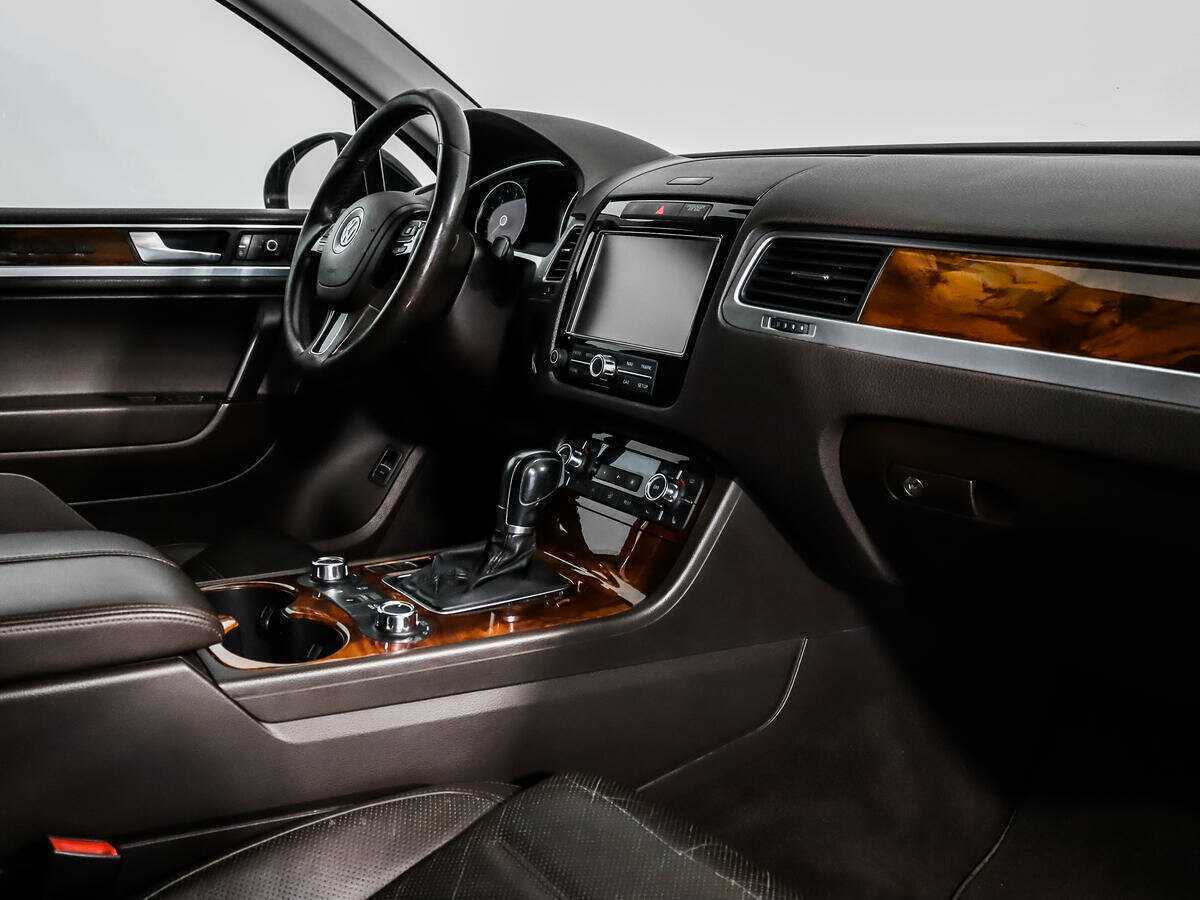 Купить Volkswagen Touareg, 2010, 302 916 км, фото №14