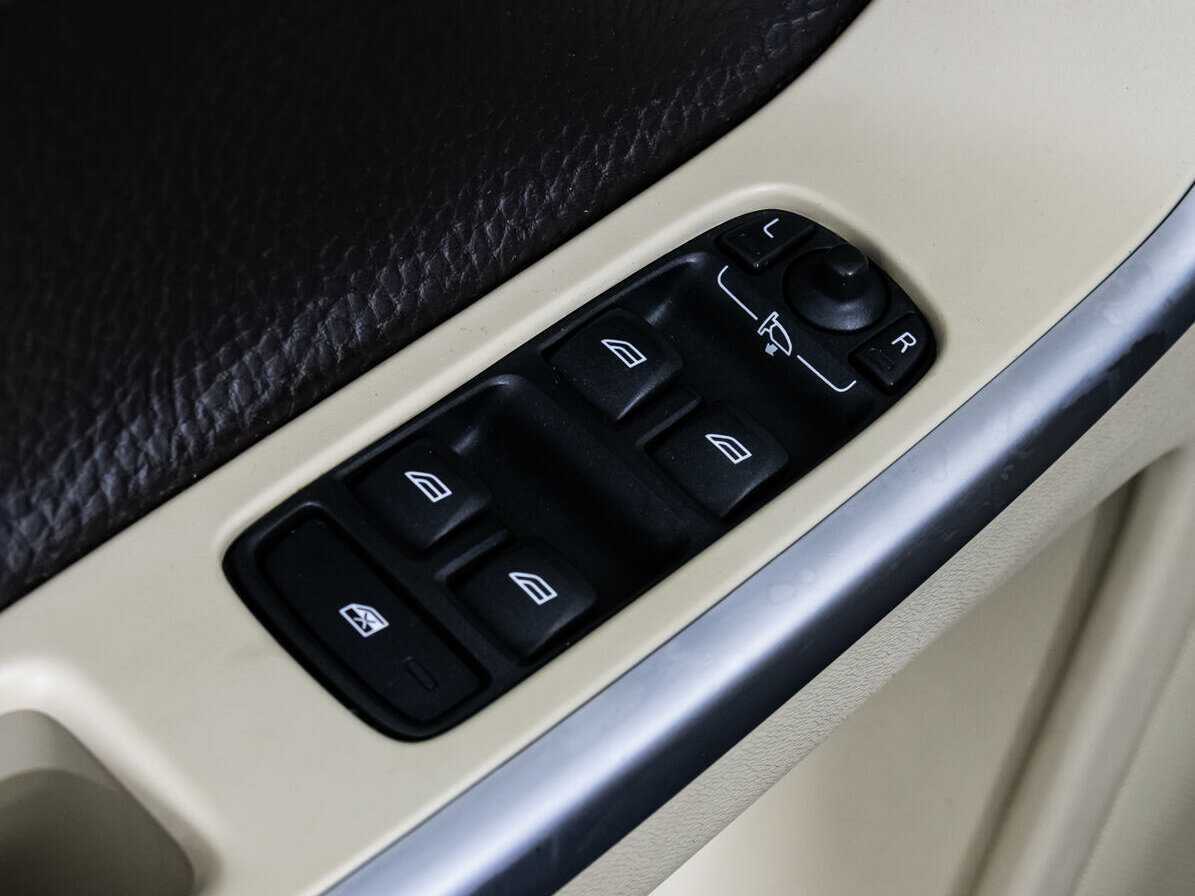 Купить Volvo XC60, 2011, 170 859 км, фото №12