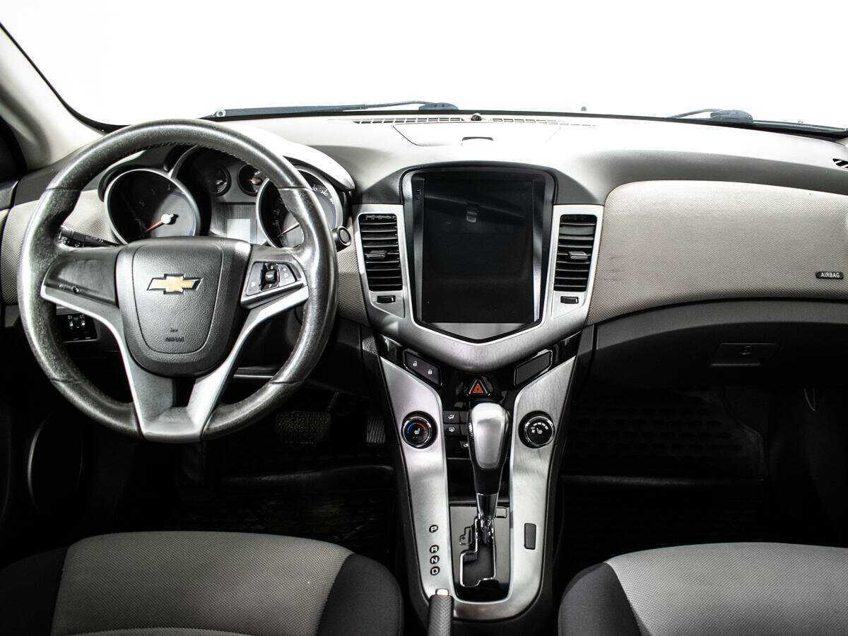 Купить Chevrolet Cruze, 2010, 203 629 км, фото №11
