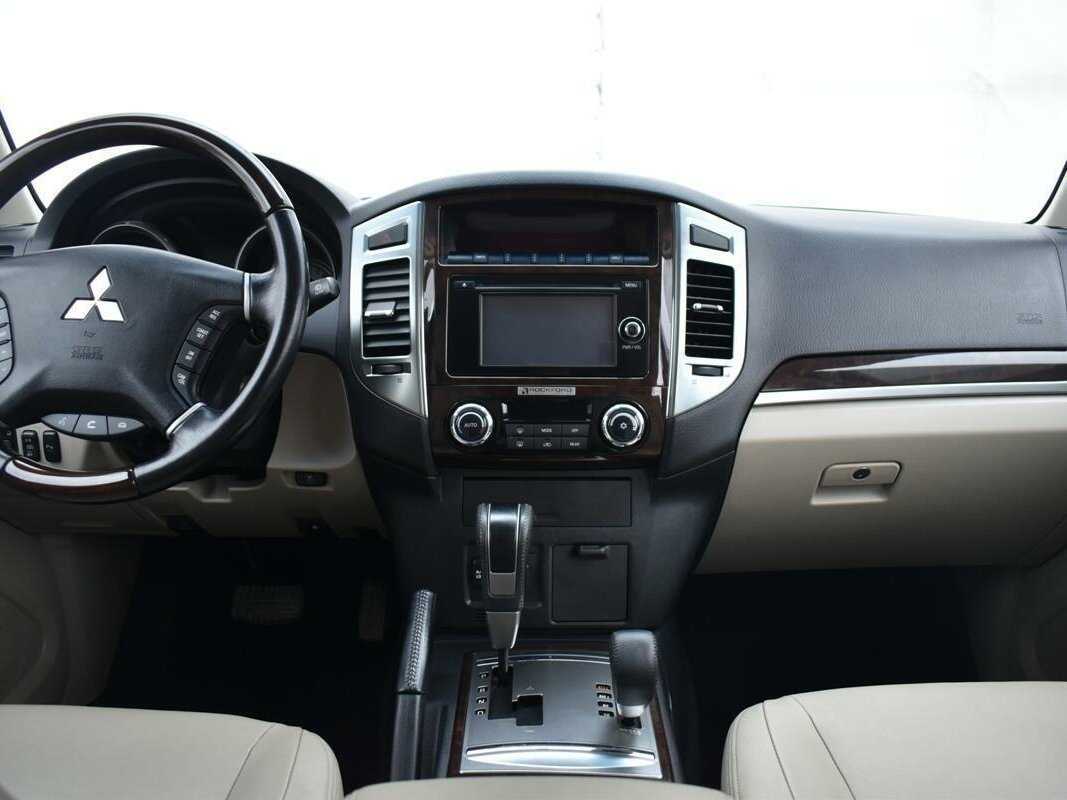 Купить Mitsubishi Pajero, 2019, 21 541 км, фото №12