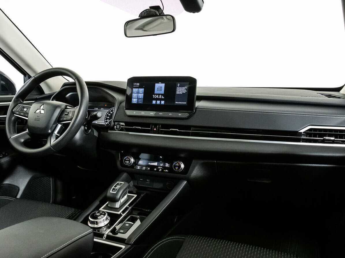 Купить Mitsubishi Outlander, 2023, 3 375 км, фото №7